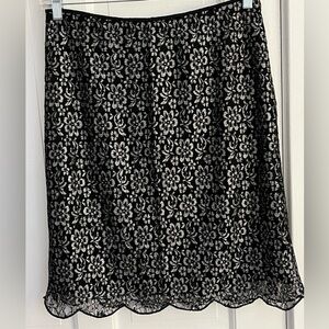 J. Peterman Black Mettalic Silver Floral Lace Skirt Scalloped Hem 10 Dark Fairy
